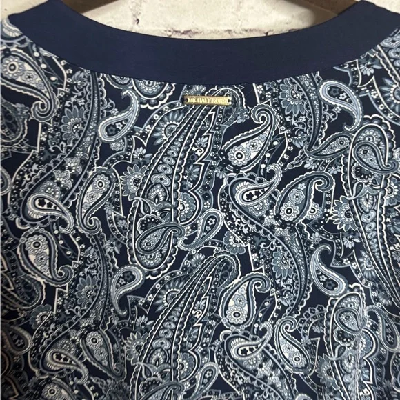 Large Michael Kors blue long flared sleeve paisley top - Picture 5 of 5